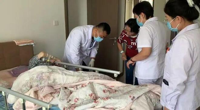 家医签约有感 团队有感 用生命照亮生命：守护余晖里的每一盏灯